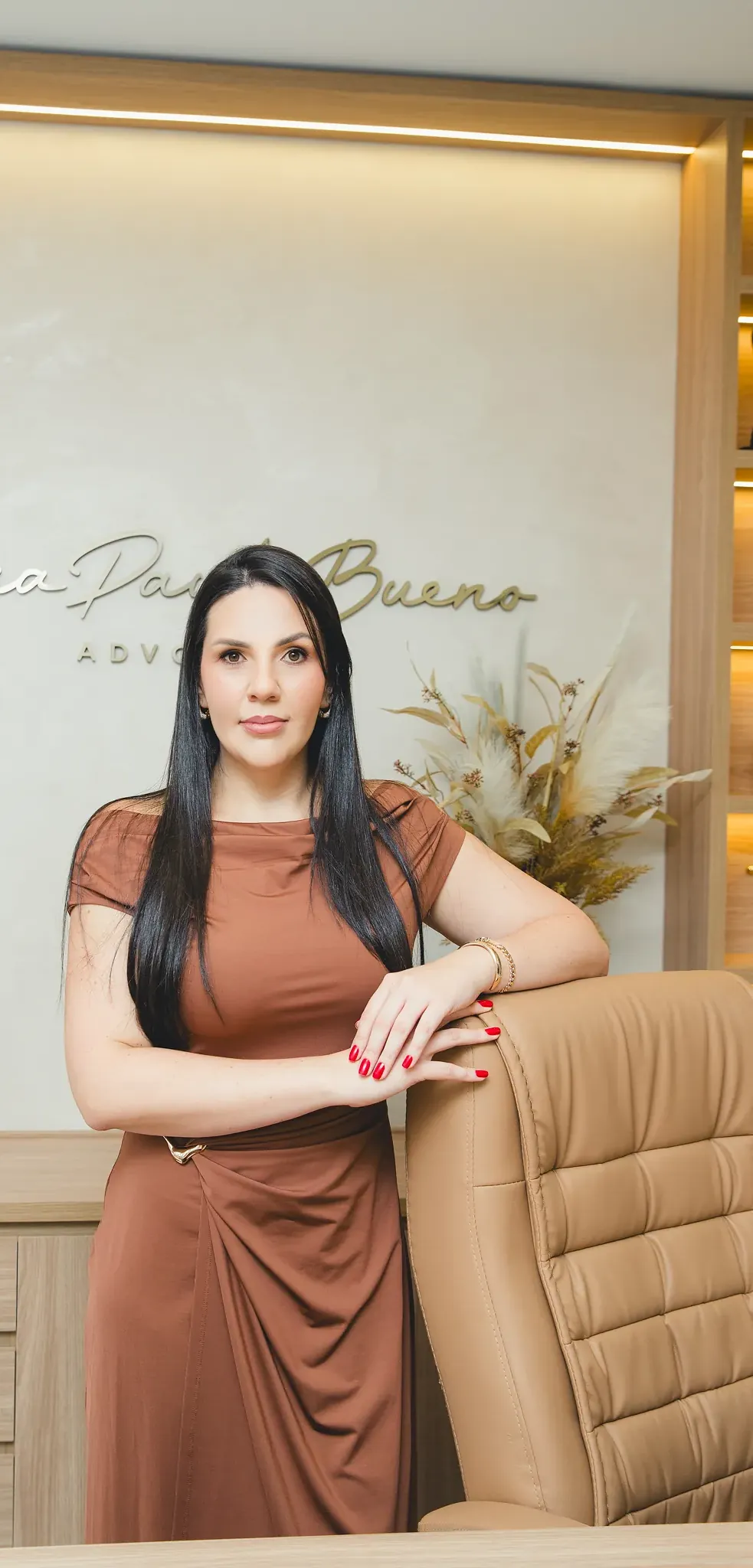 Dra. Ana Paula Bueno no escritório A.P. Bueno Advocacia